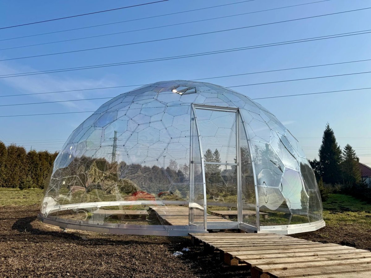 Polykarbonátová zahradní kopule∅ 3,6 m